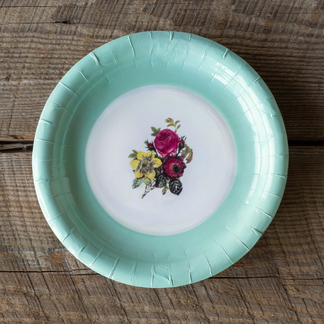 Old China Look Paper Dinner Plates